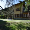 CASA BI-TRIFAMILIARE CON PARCO CASA BI-TRIFAMILIARE CON PARCO