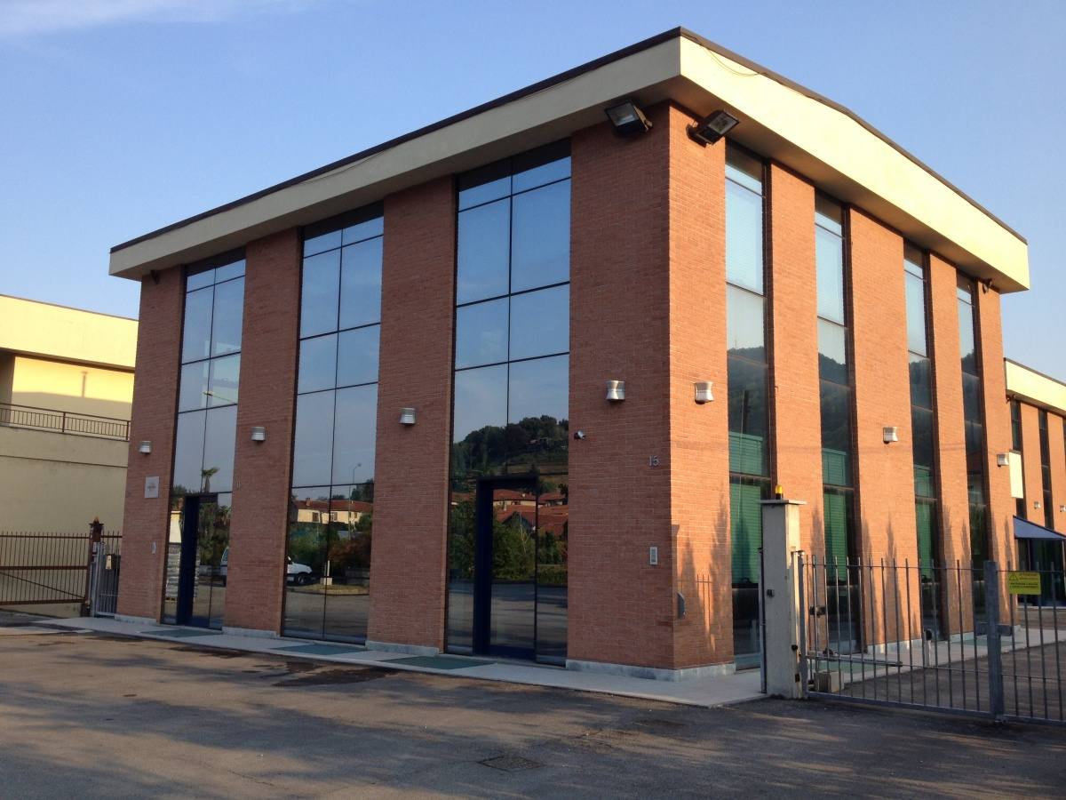 STUDIO - UFFICIO TUTTO COMPRESO STUDIO - UFFICIO TUTTO COMPRESO